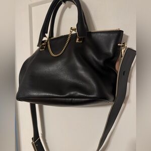 Chloe Baylee Black and Beige Leather Handbag